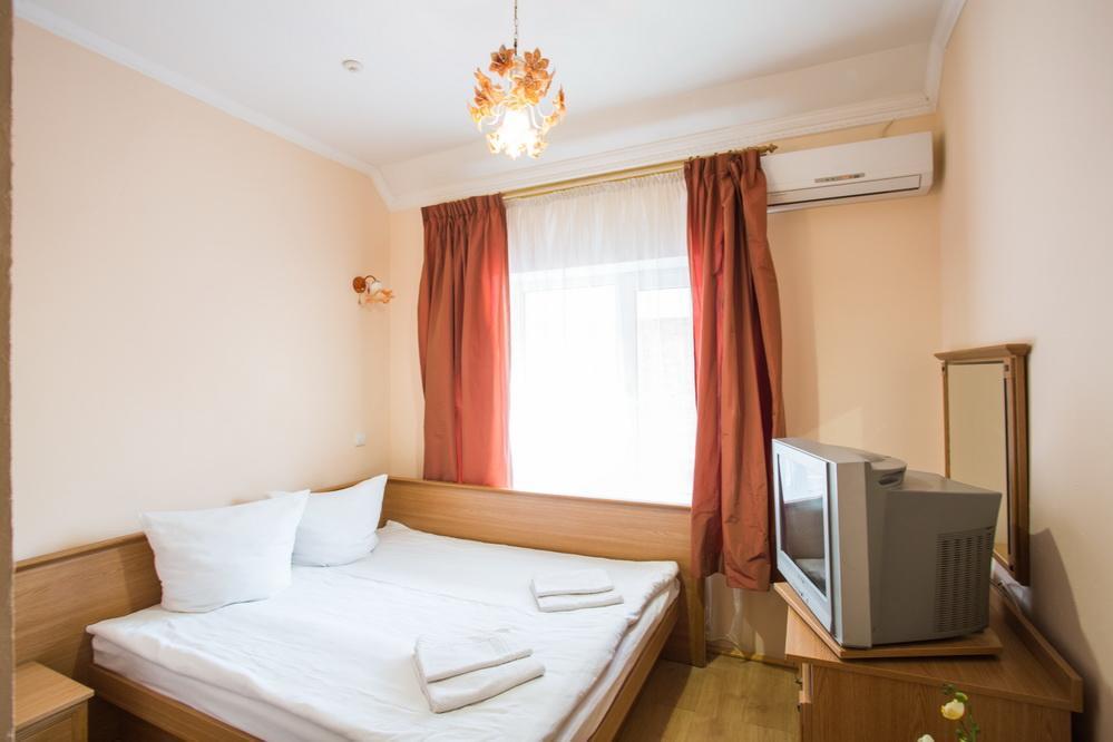 Gracia + Berehove (Transcarpathia) Exterior photo